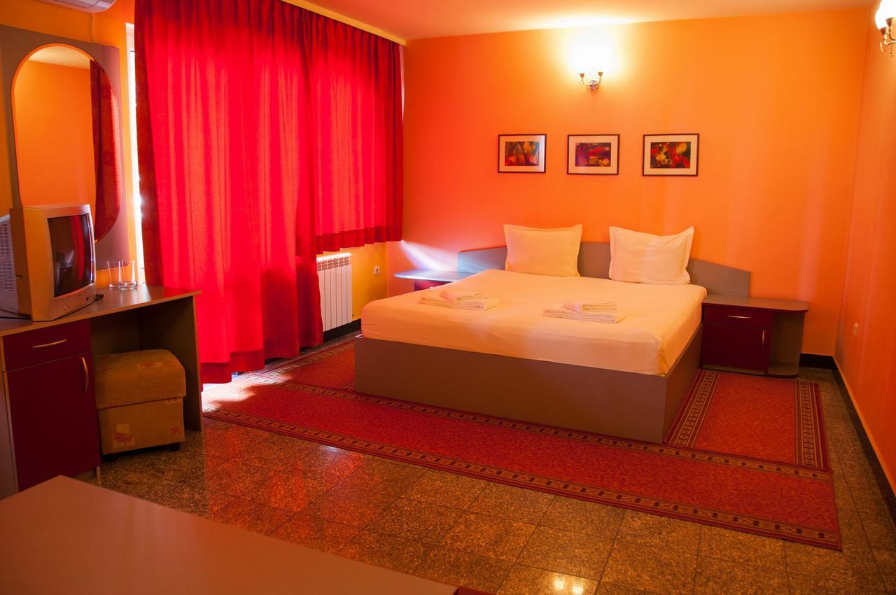 Hotel Ertancom Благоэвгард Экстерьер фото