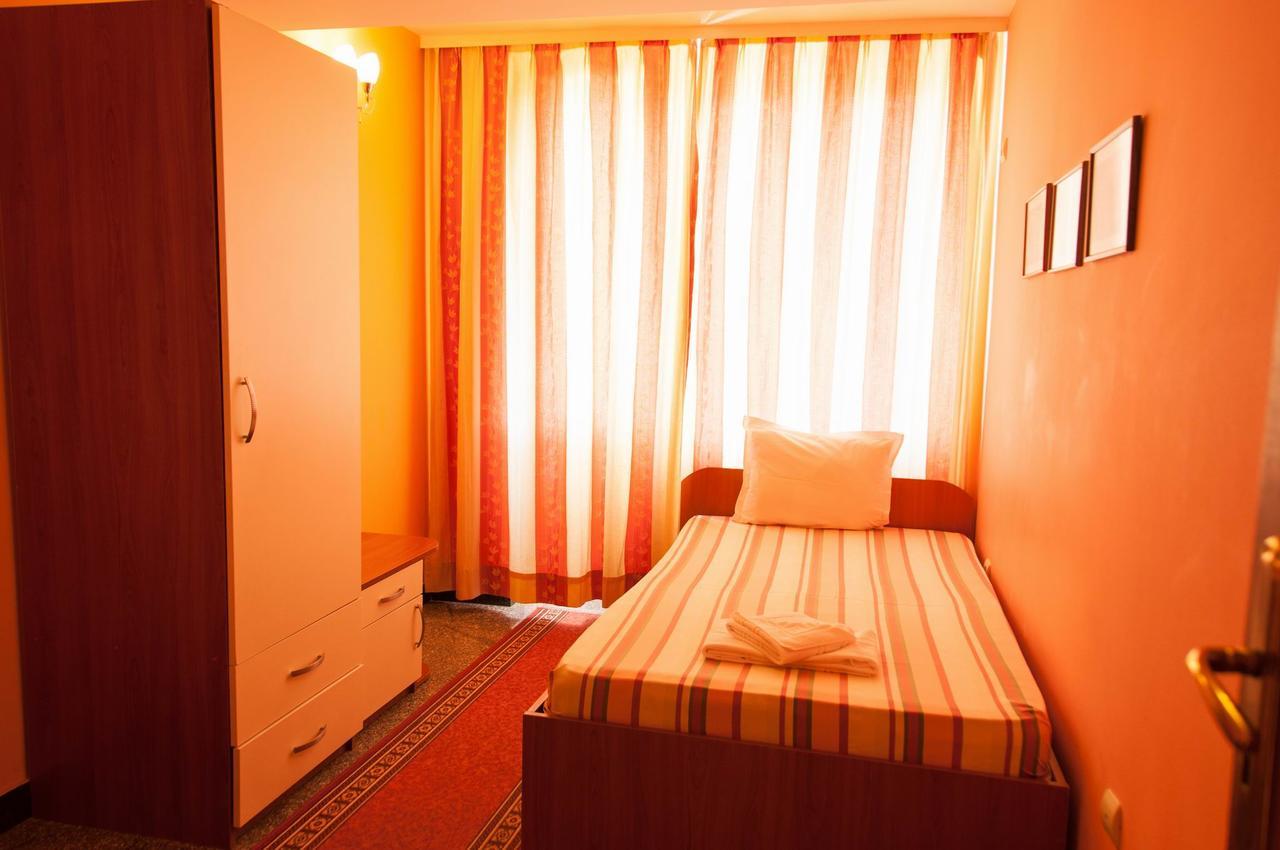Hotel Ertancom Благоэвгард Экстерьер фото